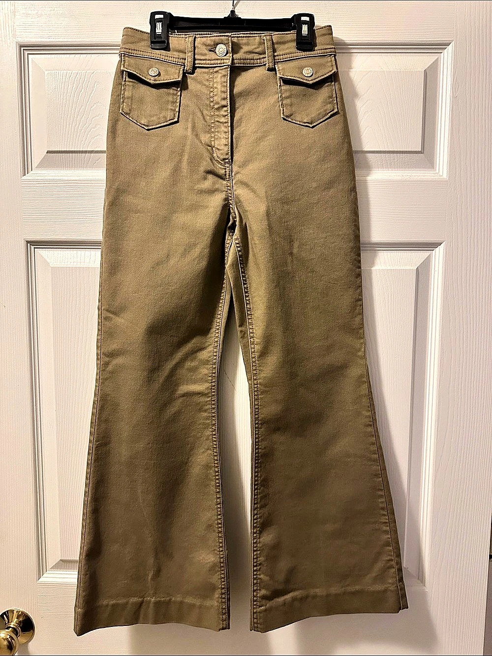 Women’s H&M Light Olive Cropped Flare Leg Jeans - Size 4 (fit like 2)